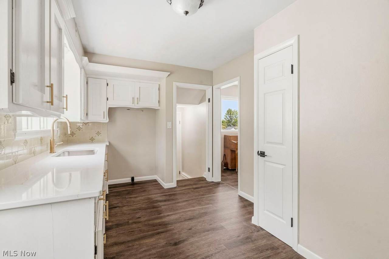 https://bt-photos.global.ssl.fastly.net/mlsnowhh/1280_boomver_5_5207223-2.jpg