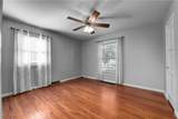 16144 Bardbury Avenue - Photo 17