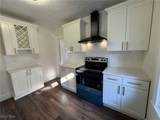 1654 Grace Avenue - Photo 14