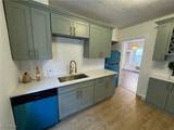 1654 Grace Avenue - Photo 5