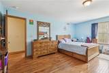 17365 Barnstable Road - Photo 38