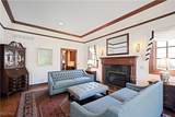 1806 Arlington Row - Photo 9
