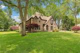 408 Greenbriar Drive - Photo 2