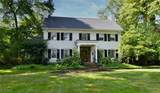 2646 Fairmount Boulevard - Photo 2