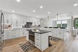 1 Bratenahl Place - Photo 14