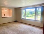 7643 Stewart Sharon Road - Photo 10