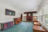 15711 Lakewood Heights Boulevard - Photo 2