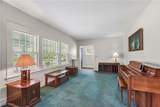 15711 Lakewood Heights Boulevard - Photo 5