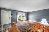1819 Clearbrook Drive - Photo 4