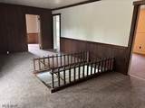 2615 Seneca Avenue - Photo 13