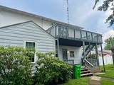 2615 Seneca Avenue - Photo 3