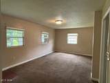 2615 Seneca Avenue - Photo 7