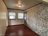2615 Seneca Avenue - Photo 8