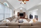 9739 Albion Road - Photo 4