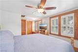 277 Walnut Street - Photo 17