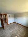 116 Oak Street - Photo 6
