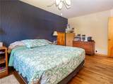1925 Meadowbrook Way - Photo 16