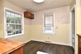 11909 Mortimer Avenue - Photo 8