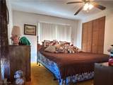 564 Syme Street - Photo 17
