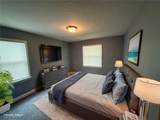 10201 Greenview Avenue - Photo 12