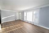 1574 Hawthorne Drive - Photo 4