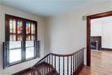 2696 Fairmount Boulevard - Photo 27