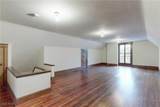 2696 Fairmount Boulevard - Photo 44