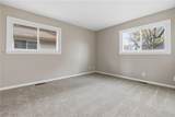 2820 Hinde Avenue - Photo 32