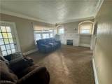 1628 Victoria Avenue - Photo 2