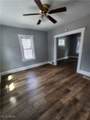 1104 Oak Avenue - Photo 2