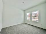 549 Wyleswood Drive - Photo 15