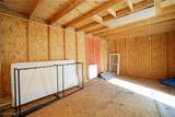 884 Summit Street - Photo 22