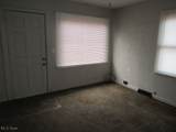4210 Seneca Avenue - Photo 9