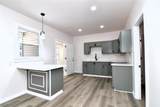 6015 Hosmer Avenue - Photo 11