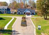  Lakewood Drive - Photo 3