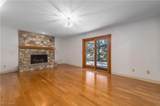 208 Westwind Drive - Photo 11