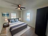 7111 Hampstead Avenue - Photo 10