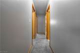 1460 Hollyview Drive - Photo 14