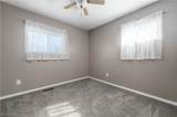 1460 Hollyview Drive - Photo 15