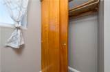 1460 Hollyview Drive - Photo 23