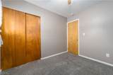 1460 Hollyview Drive - Photo 24