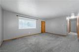 1460 Hollyview Drive - Photo 5