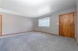 1460 Hollyview Drive - Photo 7