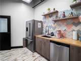 408 Saint Clair Avenue - Photo 17