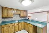 2800 Valley Road - Photo 32