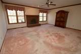 2903 Lamplight Lane - Photo 14