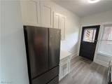 11431 Clifton Boulevard - Photo 10