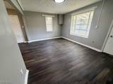 442 Frank Avenue - Photo 2