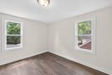 2562 Graham Avenue - Photo 12