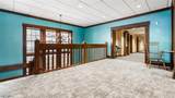 200 Whitewoman Street - Photo 9